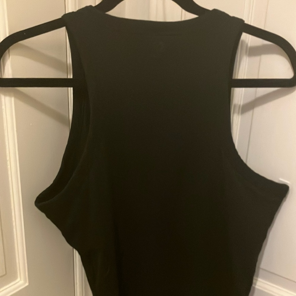 PINK Victoria's Secret Black Fitted Crop Tank Top - Picture 3 of 5